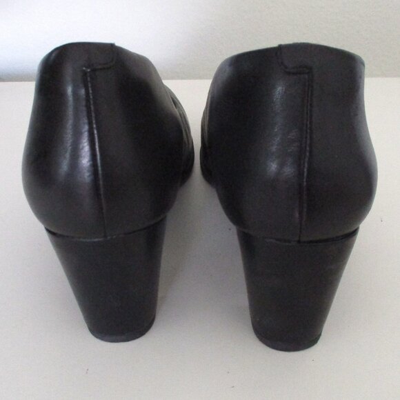 Clarks Cushion Plus Womens Black Faux Leather Pump w/2" Block Heel - Size 10M - Picture 8 of 9